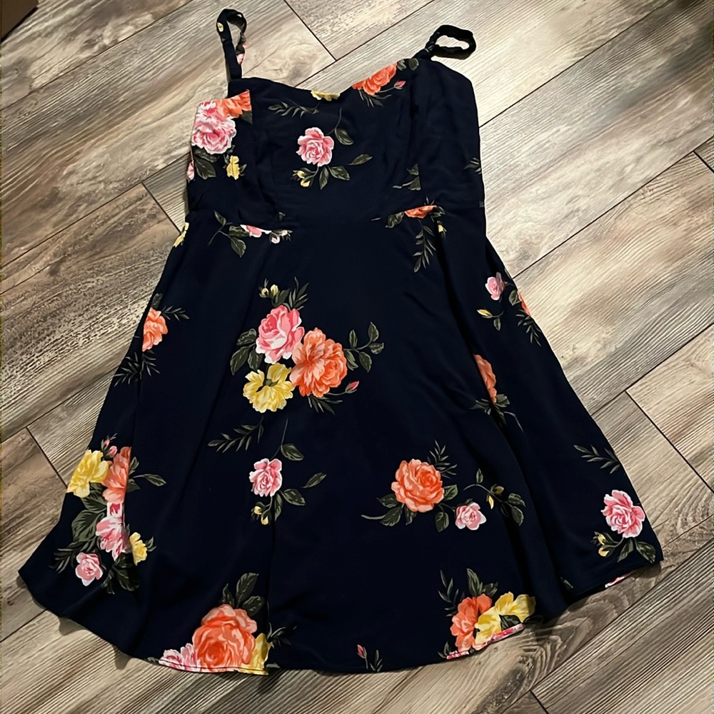 Old navy stretch floral dress L